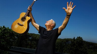 Tommy Emmanuel w/ Trey Hensley