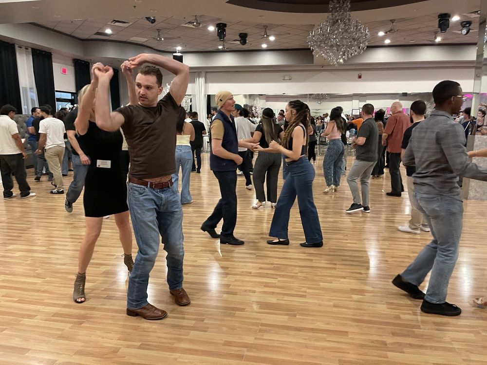 Salsa Heat Dance Studio