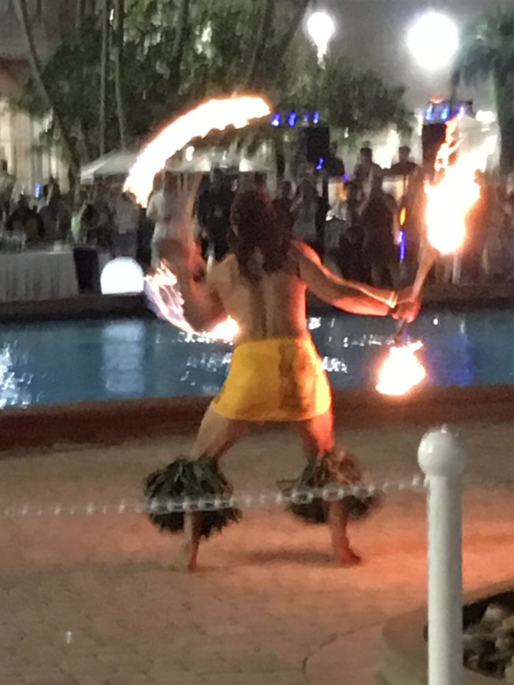 Ariki's Luau Show